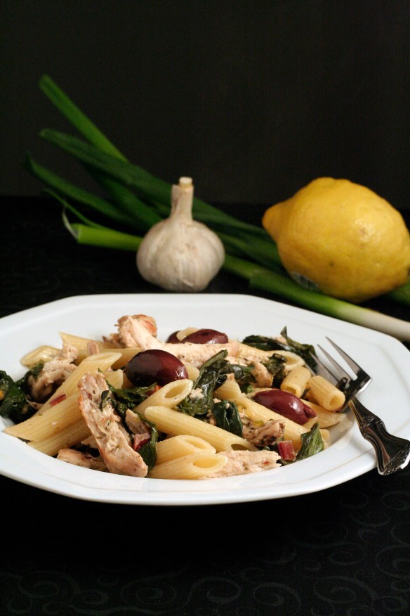 Pasta with Grilled Chicken and Kalamata Olives