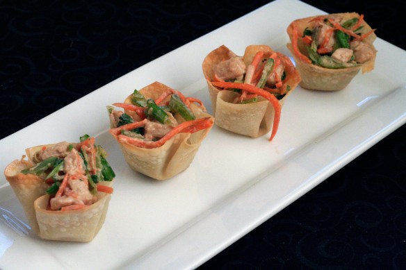 Asian Chicken Salad in Won ton Cups